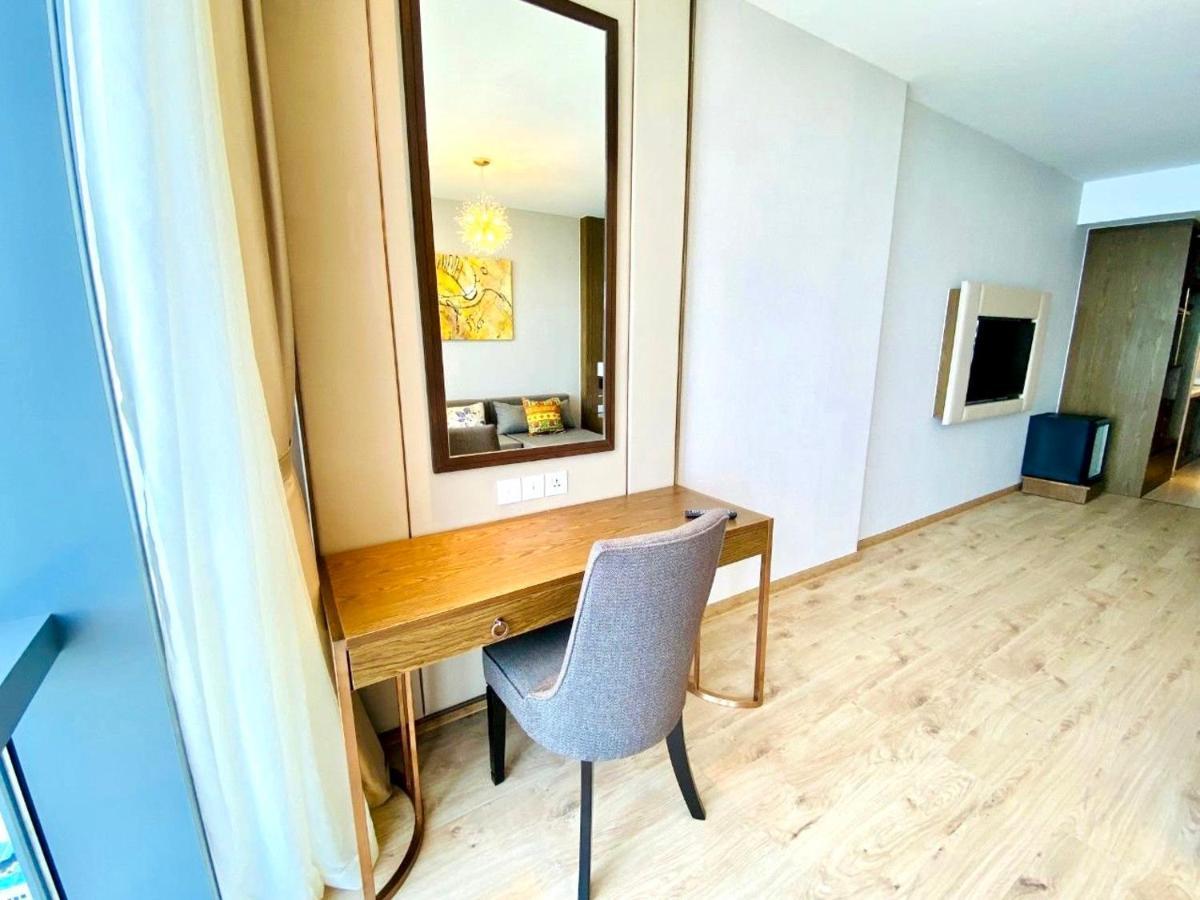 Rollton Ocean View Apartment Nha Trang Exterior foto