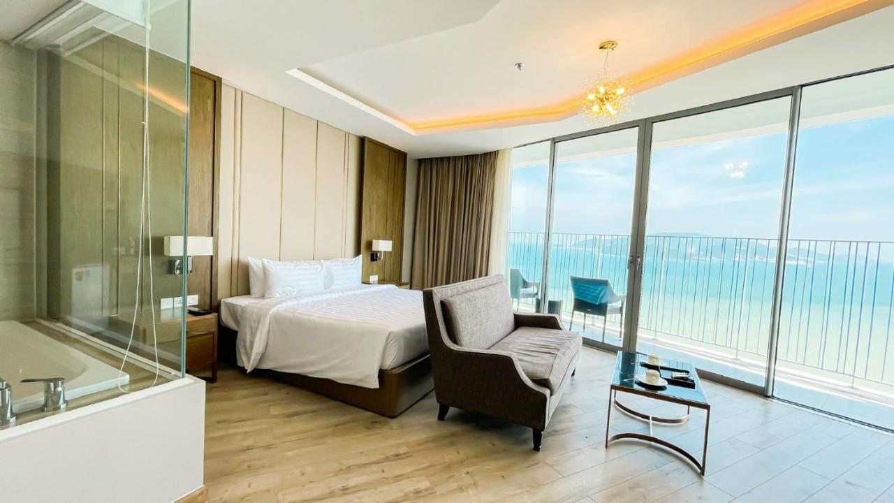 Rollton Ocean View Apartment Nha Trang Exterior foto