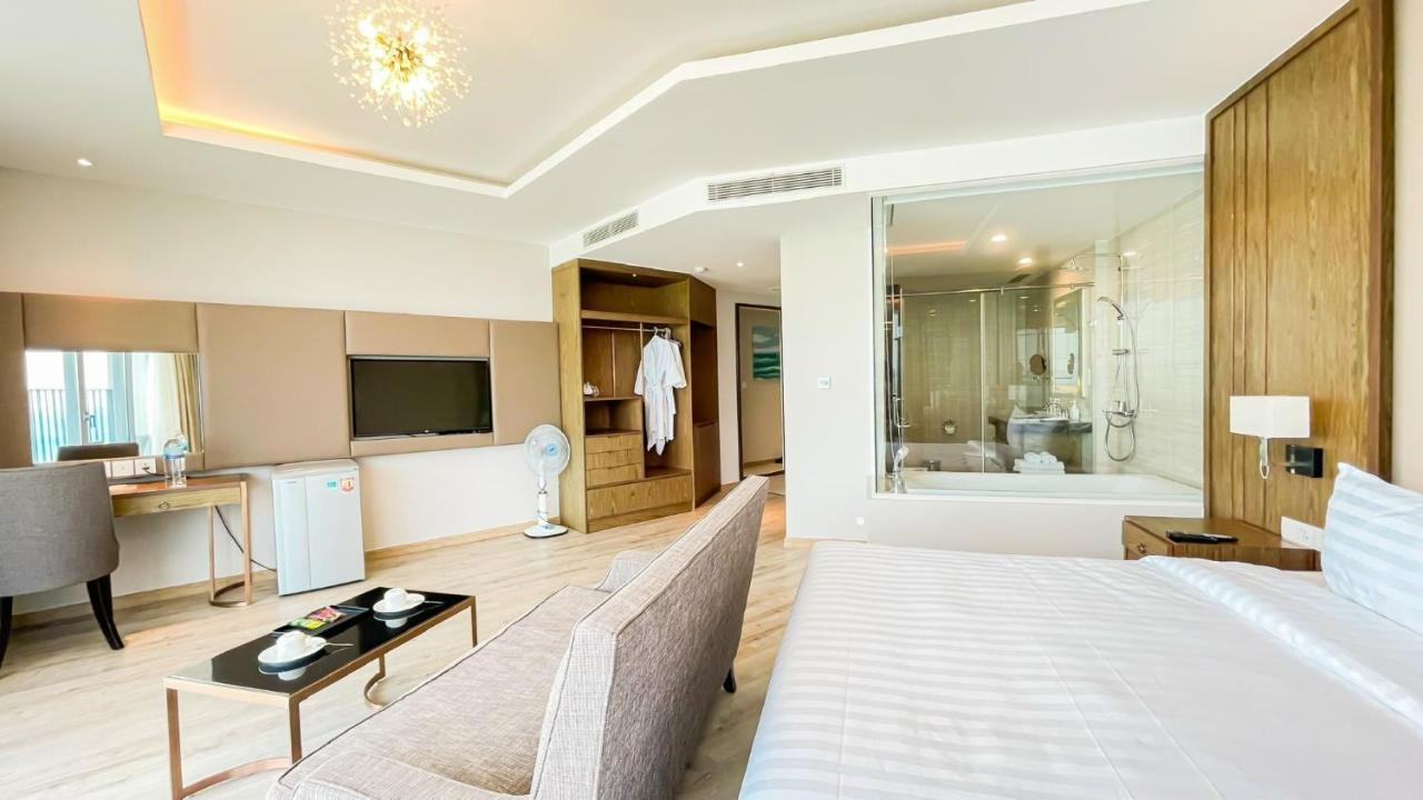 Rollton Ocean View Apartment Nha Trang Exterior foto