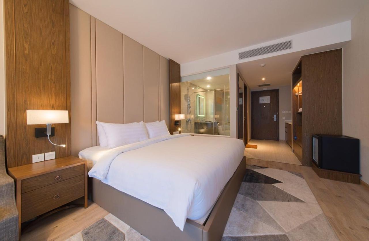 Rollton Ocean View Apartment Nha Trang Exterior foto